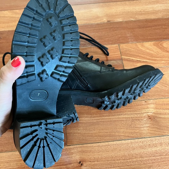 Seychelles Combat Boots - Picture 6 of 6